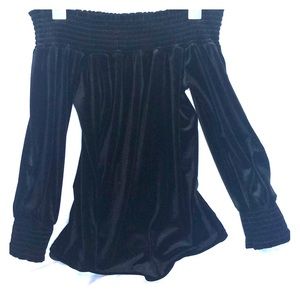 Black velvet off-the-shoulder long sleeve